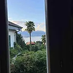 דירה Medieval Stone Retreat With Views *