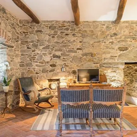 Lägenhet Medieval Stone Retreat With Views Stresa
