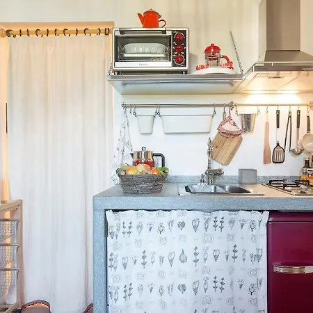 Lägenhet Medieval Stone Retreat With Views *